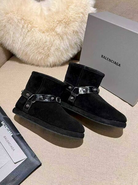 Женские зимние сапоги Balenciaga c6413260-6