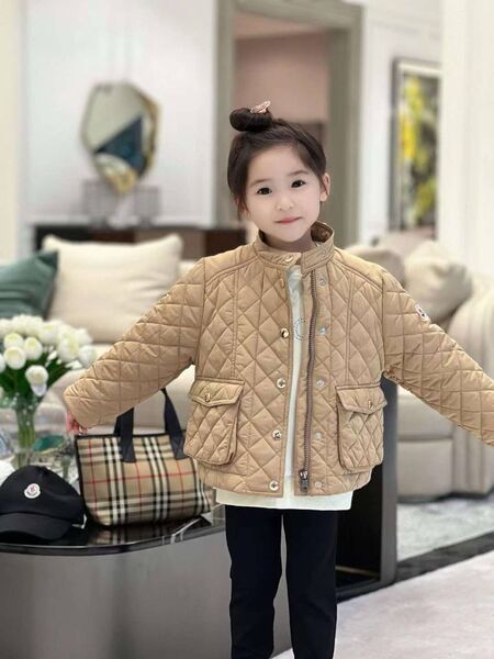 Детская куртка Moncler бежевый 176954-2