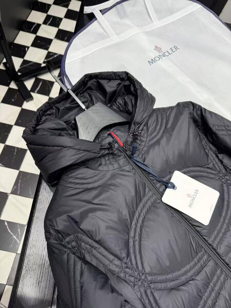 Мужская куртка Moncler мужской черный 199712-6