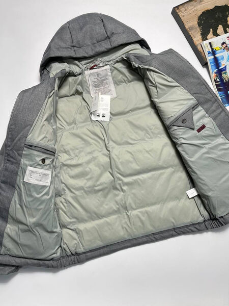 Мужской пуховик Brunello Cucinelli мужской графитовый 166354-2
