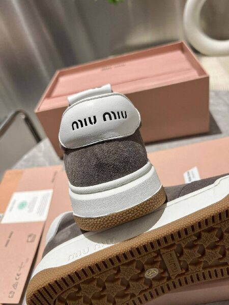 Женские кроссовки Miu Miu женский замша серый n3884460-1-7