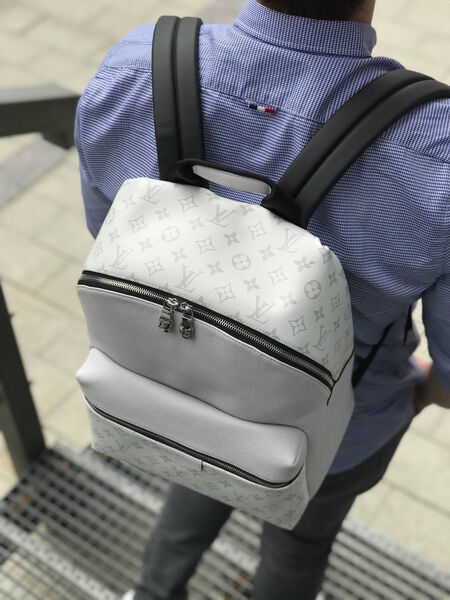 Мужской рюкзак Louis Vuitton мужской кожа белый 145919-5