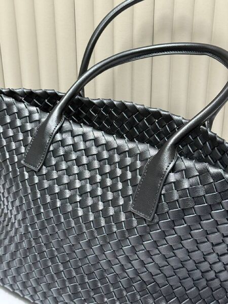 Cумка Bottega Veneta женский кожа черный e7247792-1-2