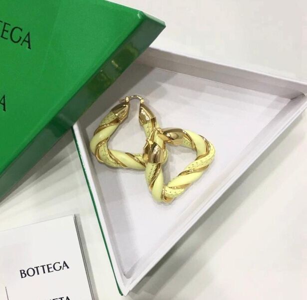 Серьги Bottega Veneta горчичный 70470