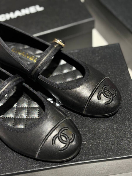 Балетки Chanel женский кожа черный 148014-4