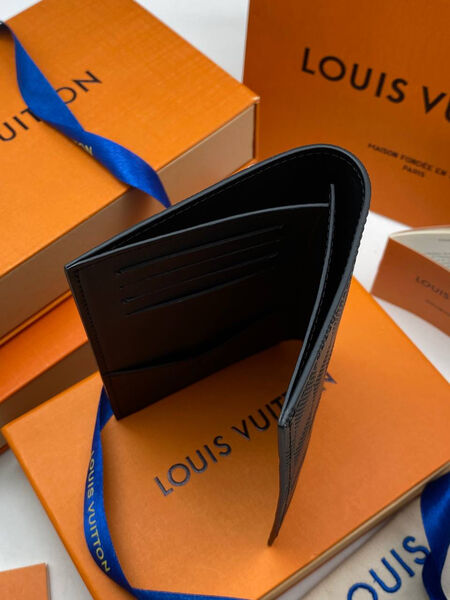 Обложка на паспорт Louis Vuitton мужской кожа черный 173774-7