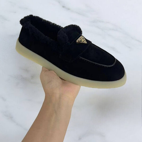 Лоферы Prada женский замша черный 164940-2
