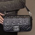 Сумка Fendi Baguette женский кожа черный 136610-1