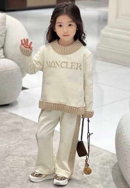 Детский костюм Moncler белый 182366