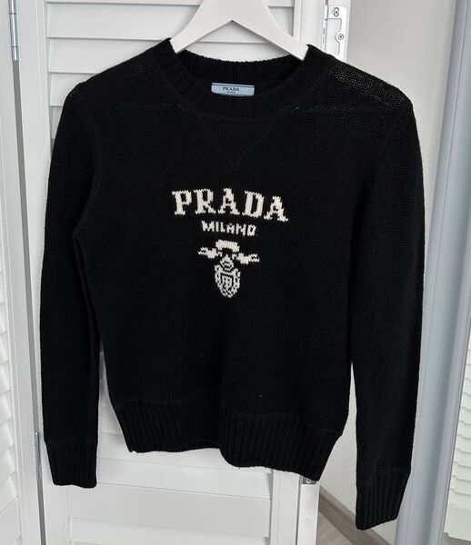 Свитер Prada женский черный 127584