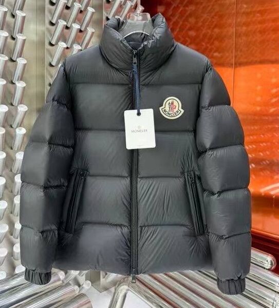 Мужской пуховик Moncler мужской черный 172892