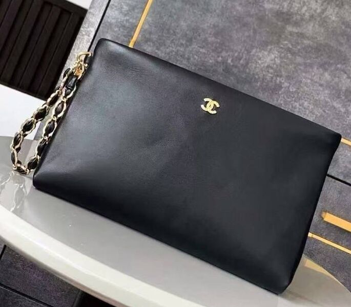 Сумка клатч Chanel женский кожа черный 182091