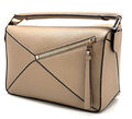 Сумка Loewe женский кожа бежевый 102777-3