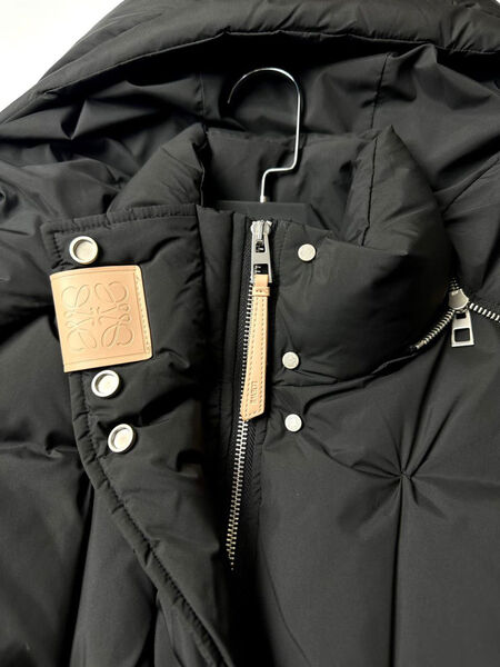 Пуховик Loewe женский черный 126083-3