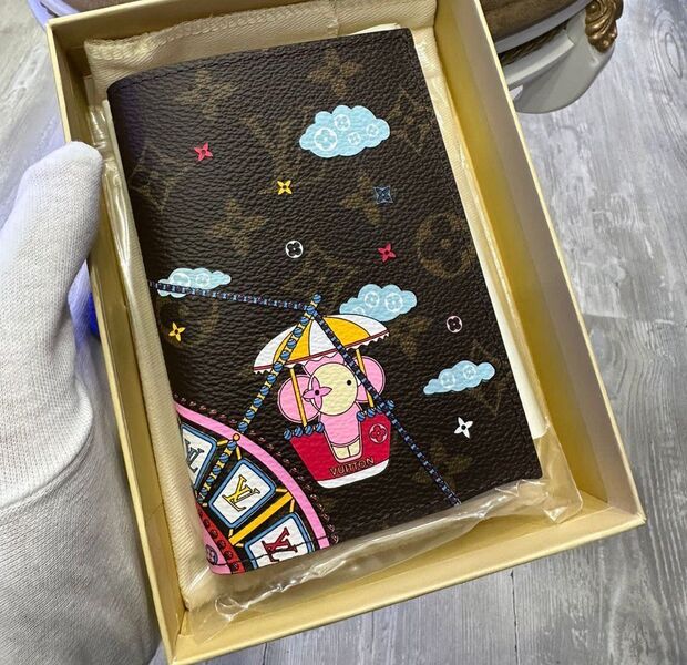 Обложка на паспорт Louis Vuitton женский канва 101238
