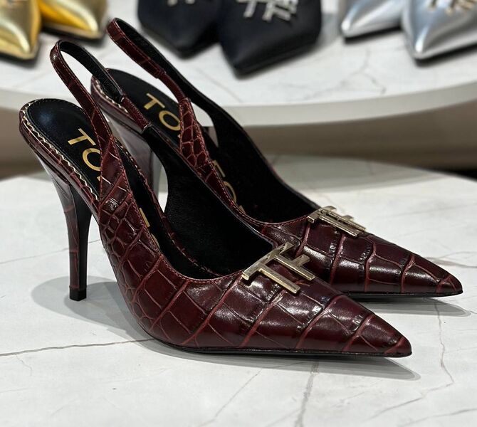 Туфли Tom Ford женский кожа бордовый 139536