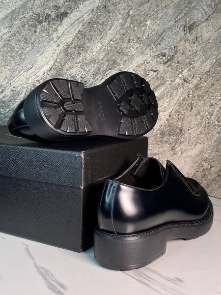 Мужские туфли Prada мужской кожа черный 170960-3