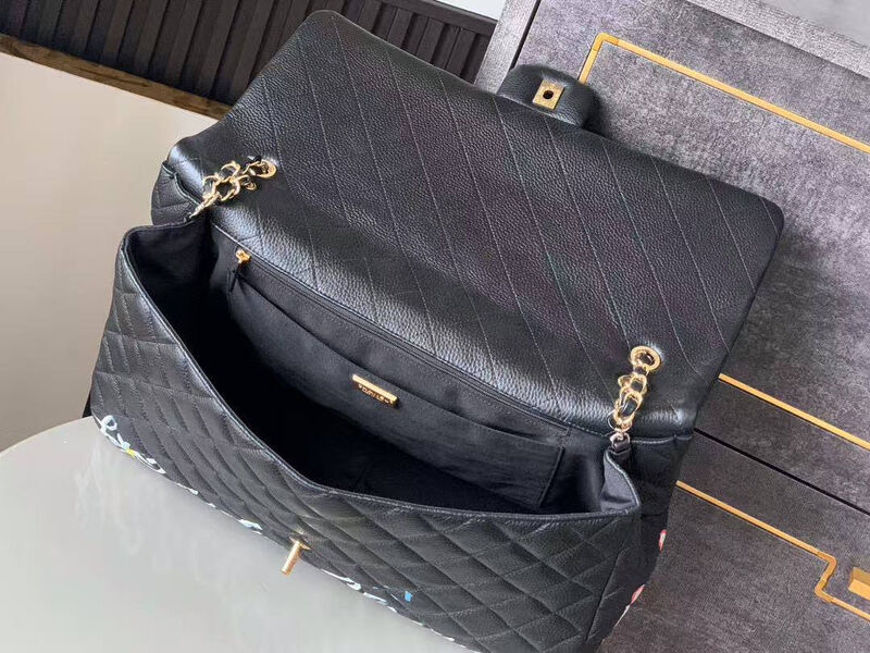 Сумка Chanel женский кожа черный 194568-8