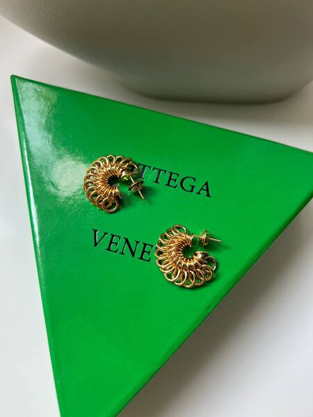 Серьги Bottega Veneta бронзовый 175526