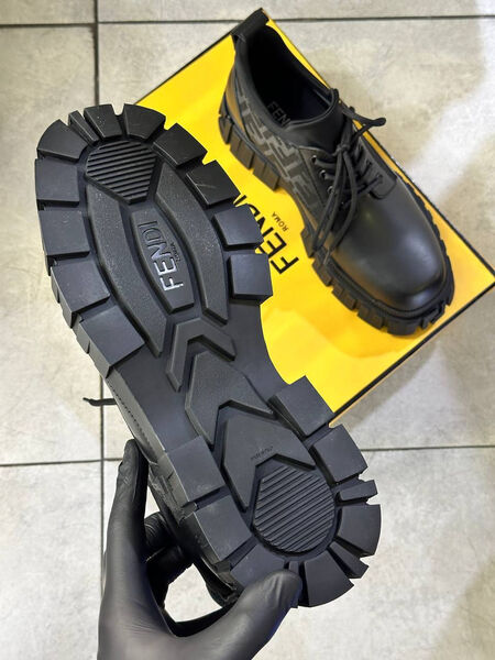 Мужские ботинки Fendi мужской кожа черный 172802-5