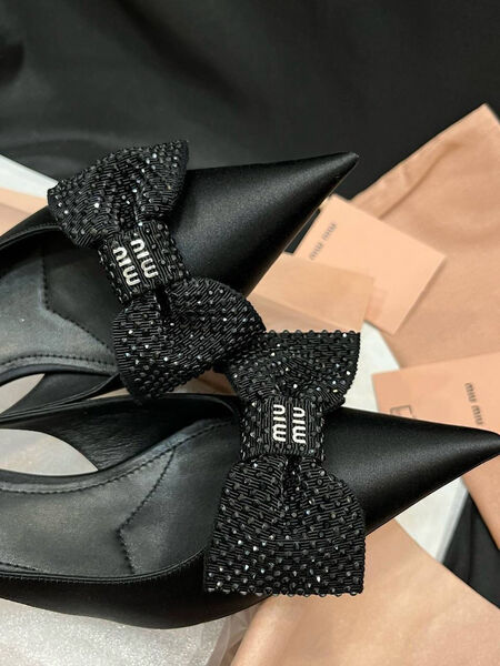 Туфли Miu Miu женский сатин черный 107386-5