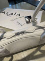 Сумка Alaïa женский кожа белый 153076-3