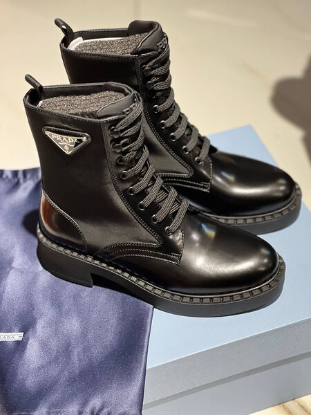 Ботинки Prada женский кожа черный 130379-5