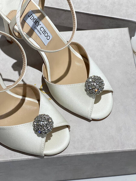 Босоножки Jimmy Choo женский кожа белый 138740-2