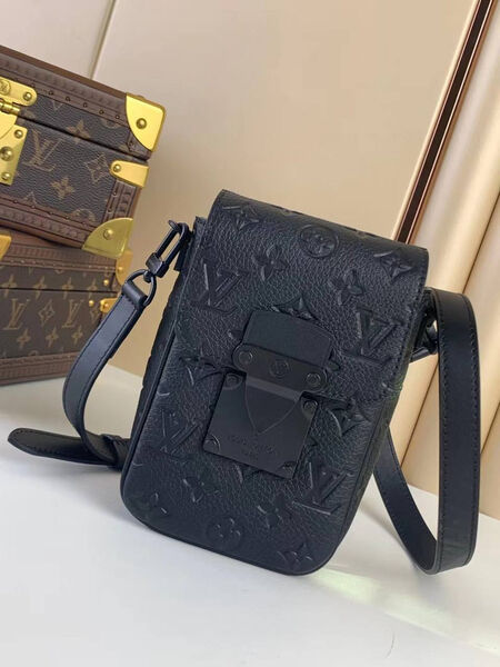 Мужская сумка мессенджер Louis Vuitton мужской кожа черный 143069-2