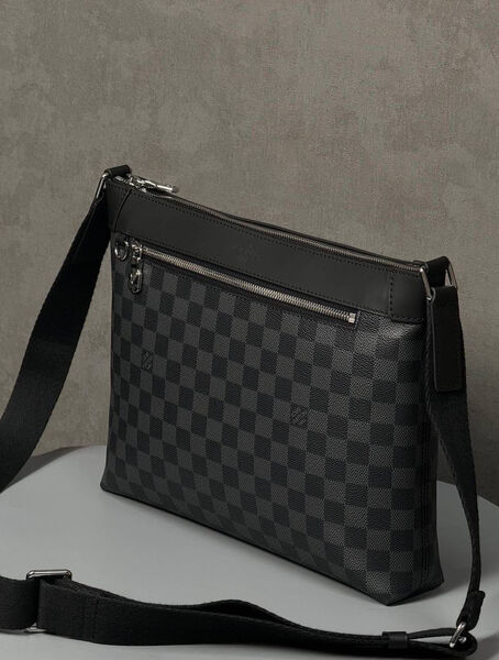 Мужская сумка мессенджер Louis Vuitton мужской кожа черный 200793-2