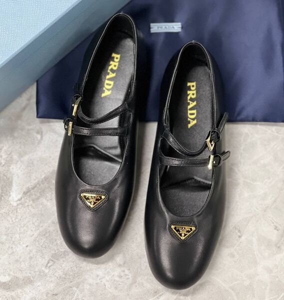 Балетки Prada женский кожа черный 185222