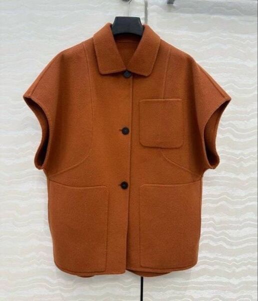 Жилет Hermès женский бежевый 199619