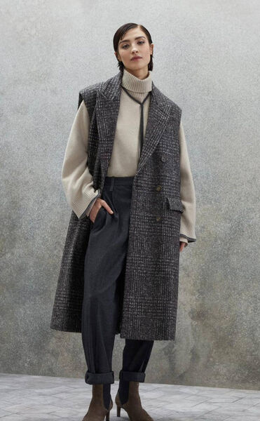 Жилет Brunello Cucinelli женский графитовый 138128-2