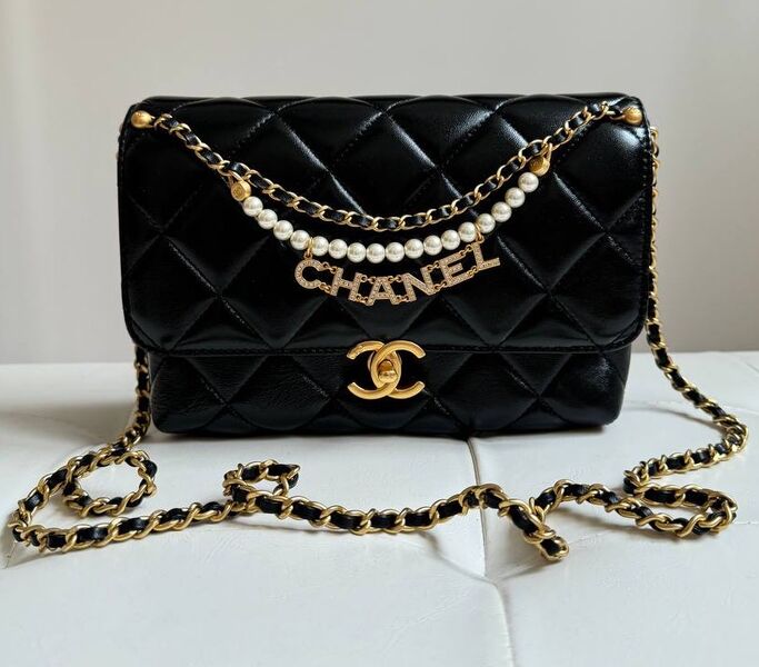 Сумка Chanel женский кожа черный 155758