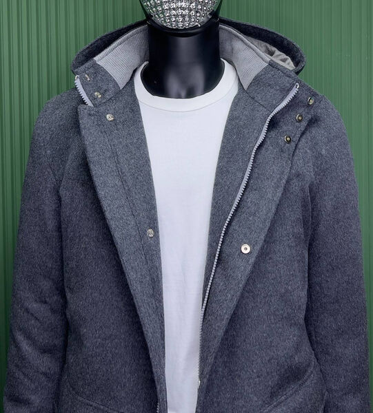 Мужской пуховик Brunello Cucinelli мужской графитовый 136924-8