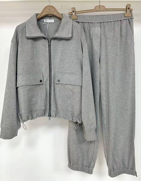 Костюм Brunello Cucinelli женский графитовый 194781