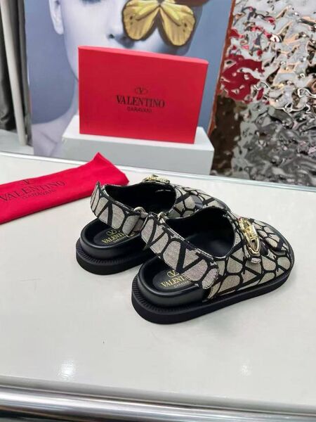 Женские сандалии Valentino женский текстиль q5962356-1-5