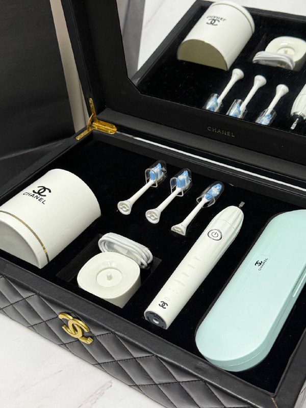 Электрическая зубная щетка CHANEL