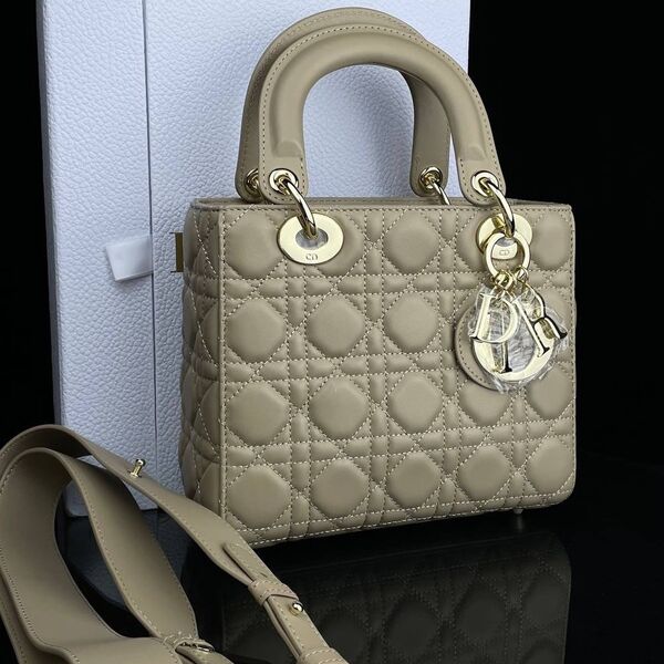 Сумка Christian Dior Lady женский кожа болотный 120332