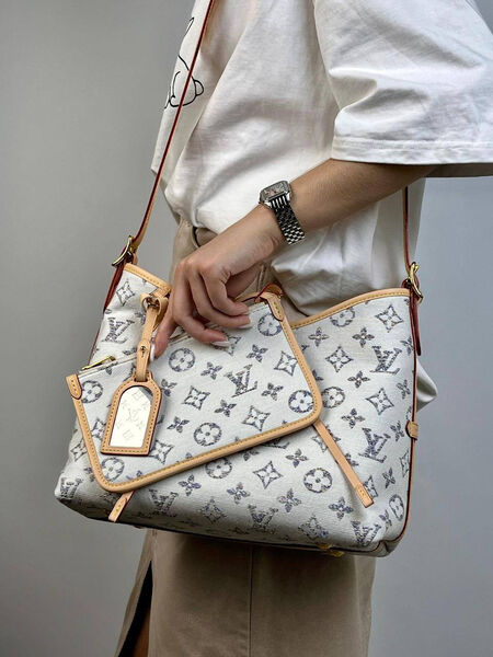 Сумка Louis Vuitton женский кожа белый 153148-2