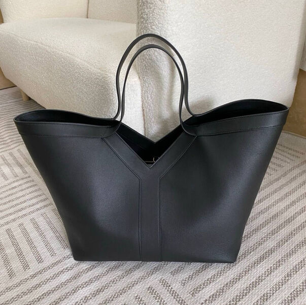 Сумка Saint Laurent женский кожа черный 163356