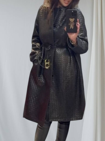 Пальто Bottega Veneta женский кожа черный 198958-6