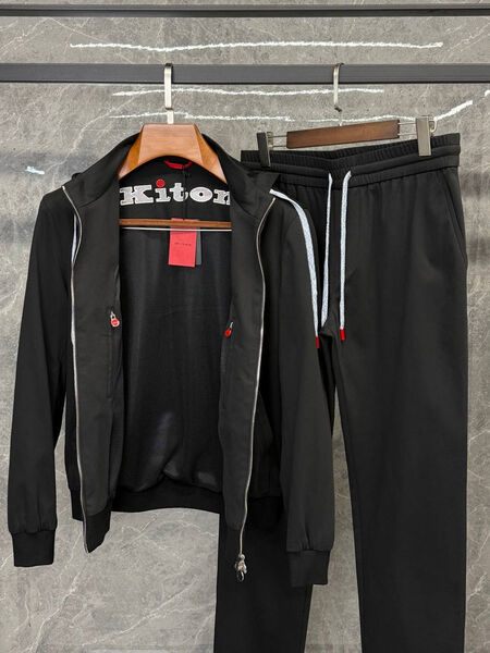 Мужской костюм Kiton мужской черный 201581-3