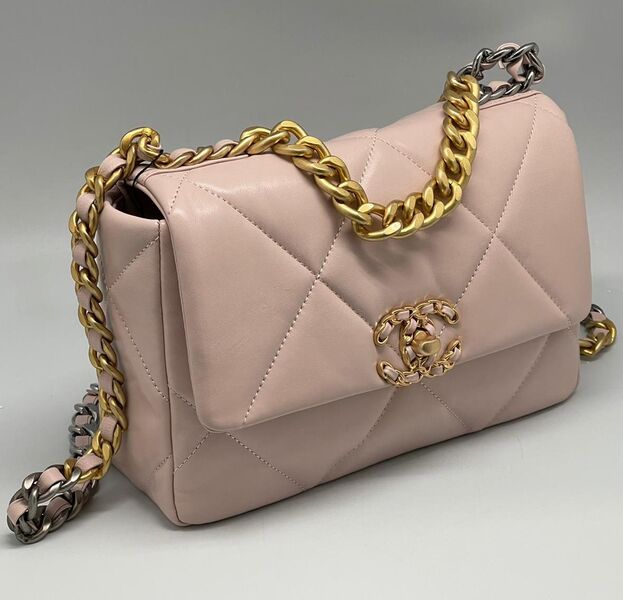 Сумка Chanel 19 ( 26 см) женский кожа розовый 73601