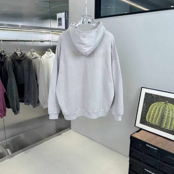 Худи Balenciaga мужской серый r6340271-1-4