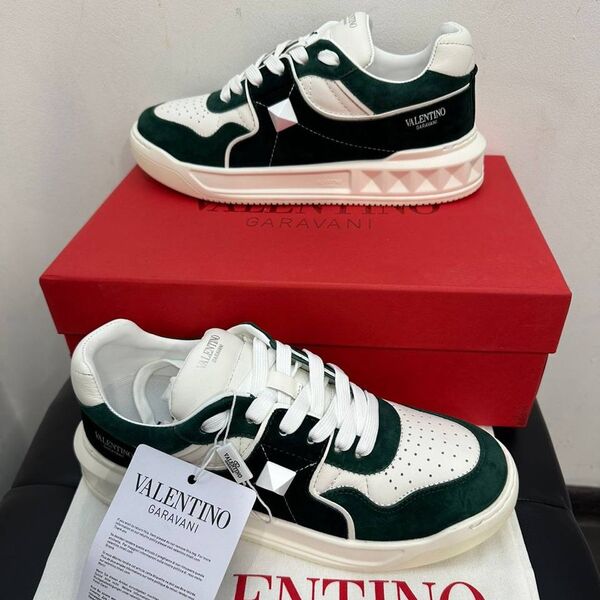 Мужские кроссовки Valentino мужской кожа черный 140382