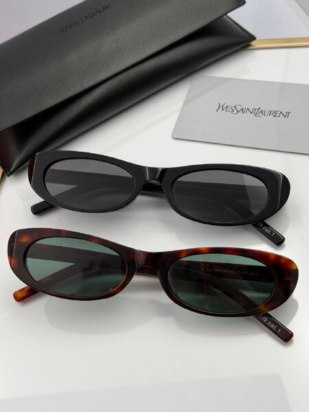Солнцезащитные очки Saint Laurent женский черный r1209291-1