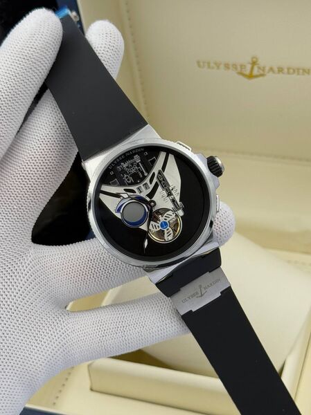 Мужские часы Ulysse Nardin мужской черный t3210580-1
