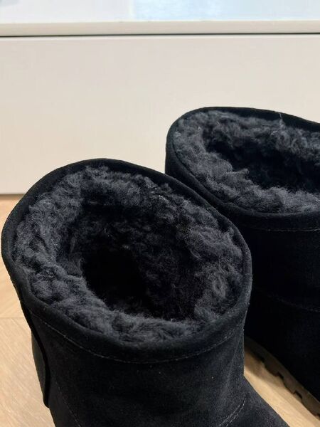 Женские ботинки Balenciaga Women's Alaska Fur Bootie женский замша черный w3811869-1-3