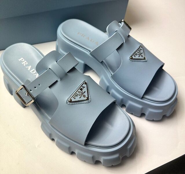 Шлепки Prada женский кожа бирюзовый 114804